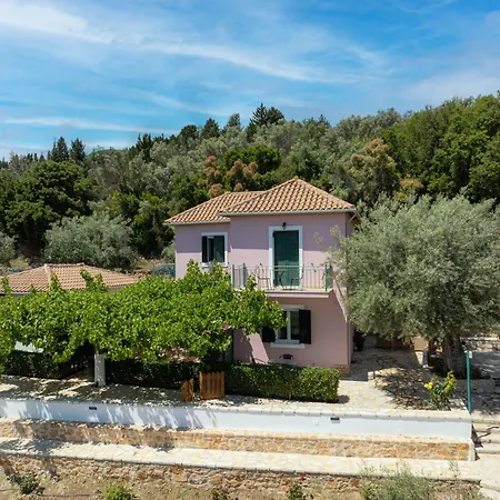 Forti Retreat Σπίτι διακοπών Kariótai